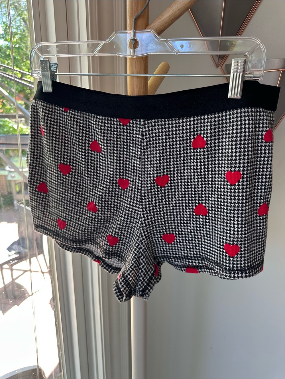 VICTORIA’S SECRET Houndstooth Heart Print Boxer Shorts Black White & Red Size XL